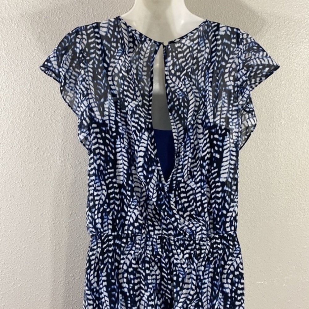 White House Black Market Feather Print Maxi Dress Small S WW17 - Picture 11 of 14